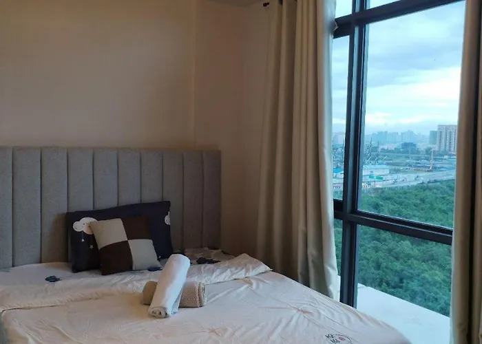 Near Moa 3 Pax Unit In Gentry Manor Wifi Tv Pet Friendly
